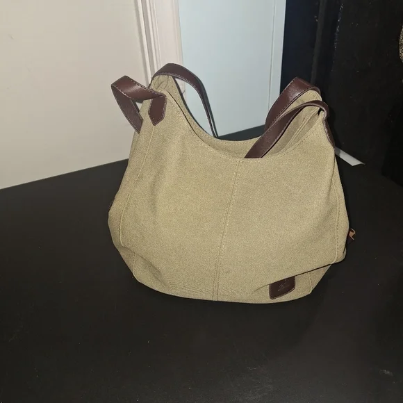 K2 CLASSIC Elegant Tan Tote Bag with Brown Accents** - Picture 9 of 9